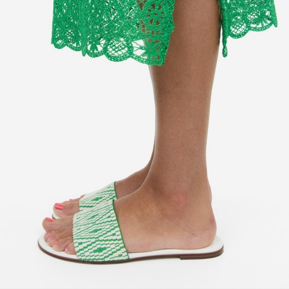 H&M  Jacquard slides - Picture 5 of 10